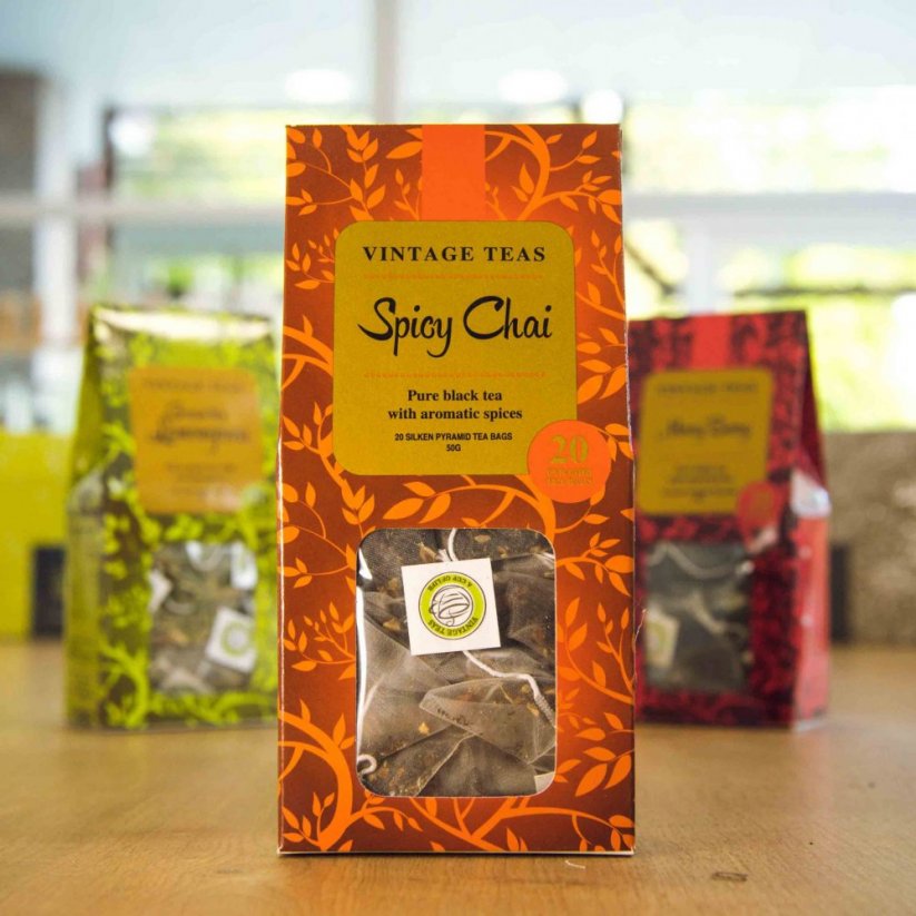 Spicy Chai 20 pyramíd - Čierny čaj s aromatickým korením